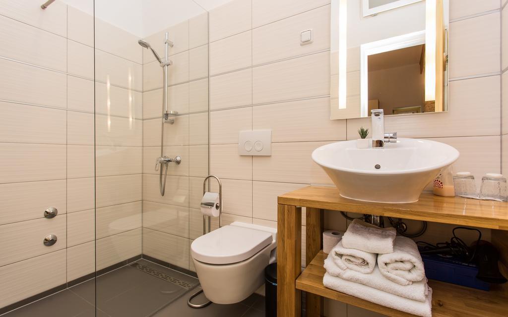 Apartments Frgacic باشْكا المظهر الخارجي الصورة