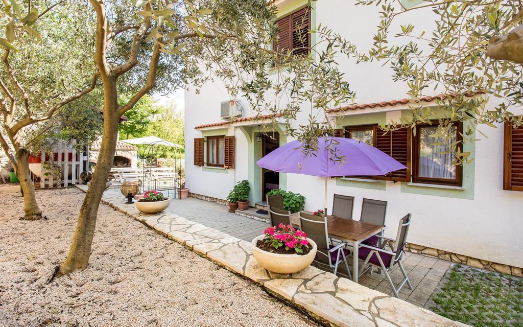 Apartments Frgacic باشْكا المظهر الخارجي الصورة