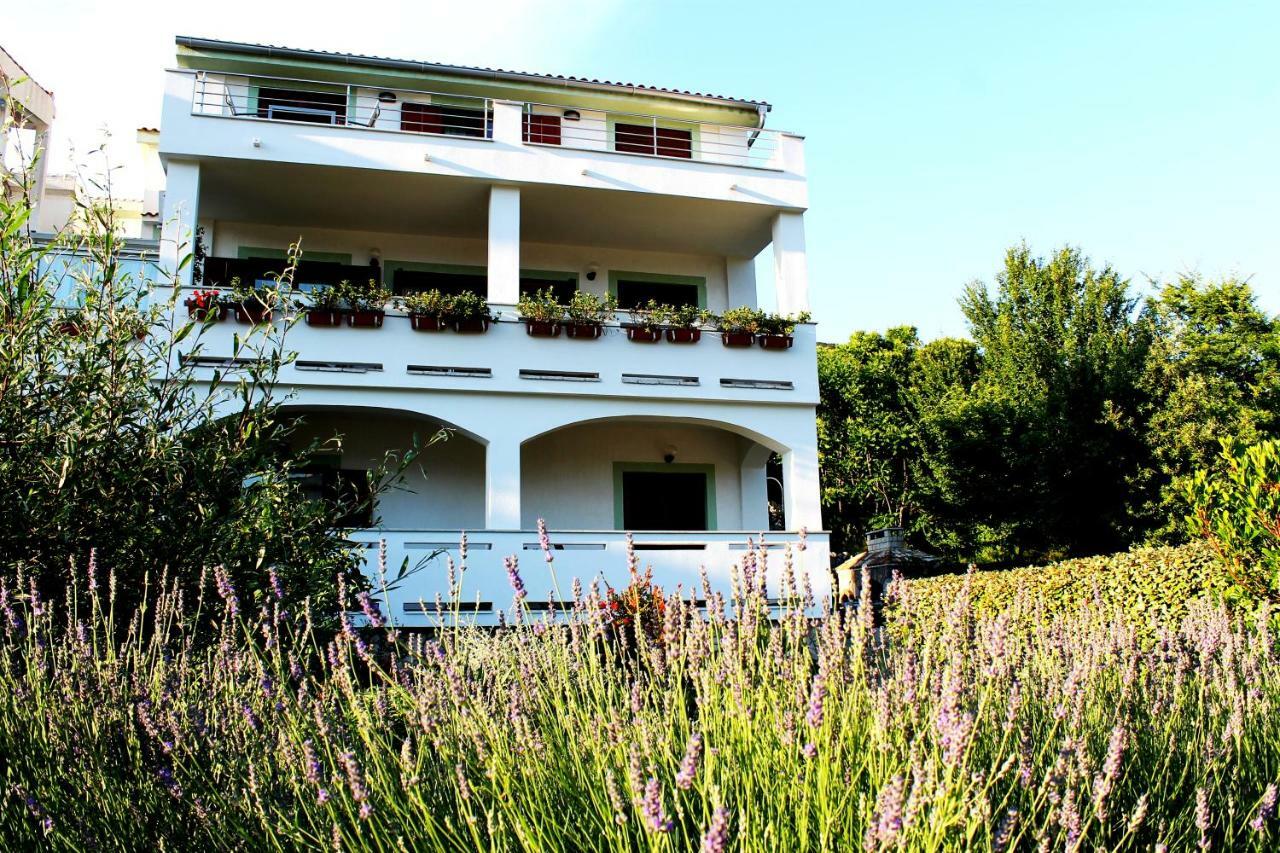 Apartments Frgacic باشْكا المظهر الخارجي الصورة