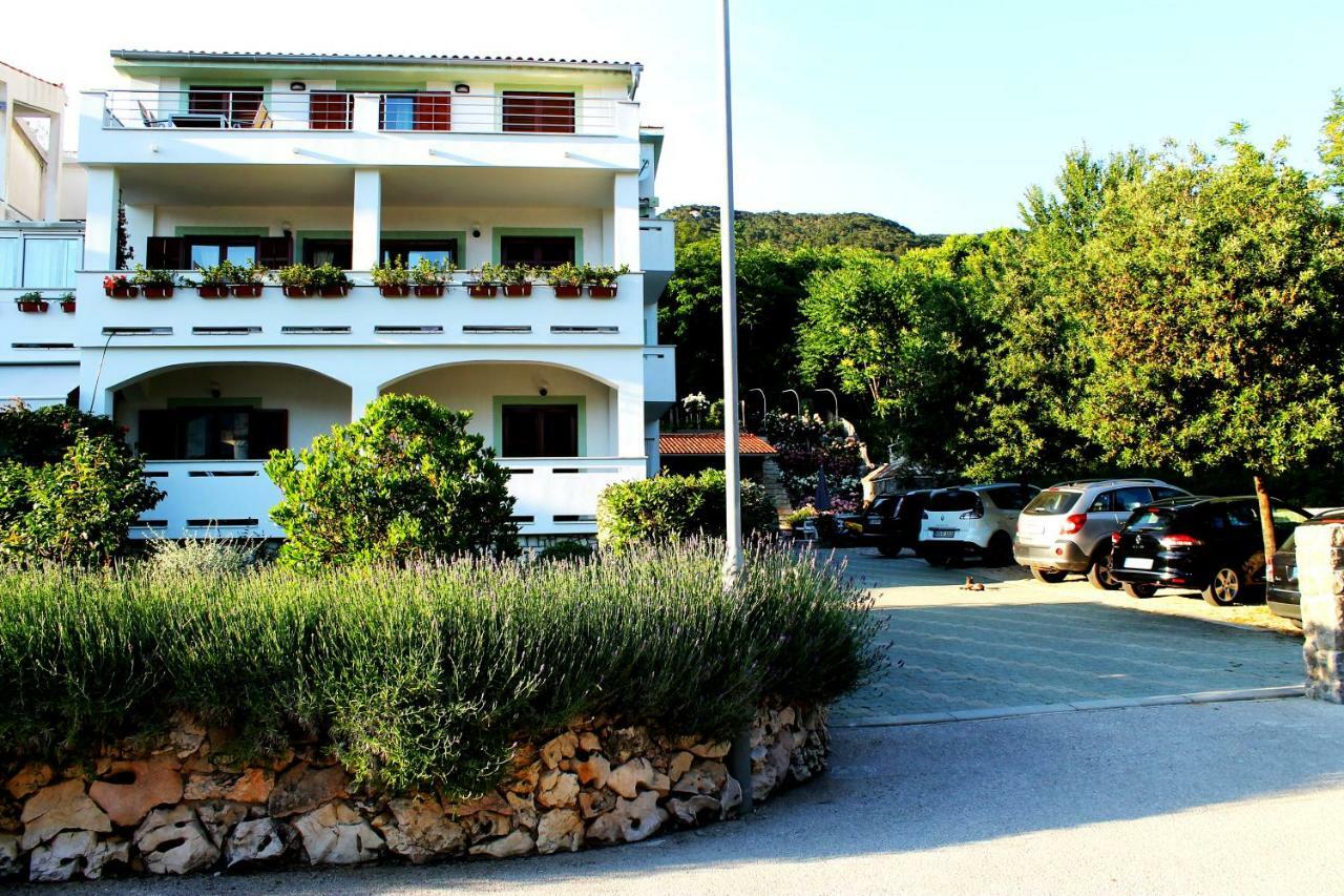 Apartments Frgacic باشْكا المظهر الخارجي الصورة