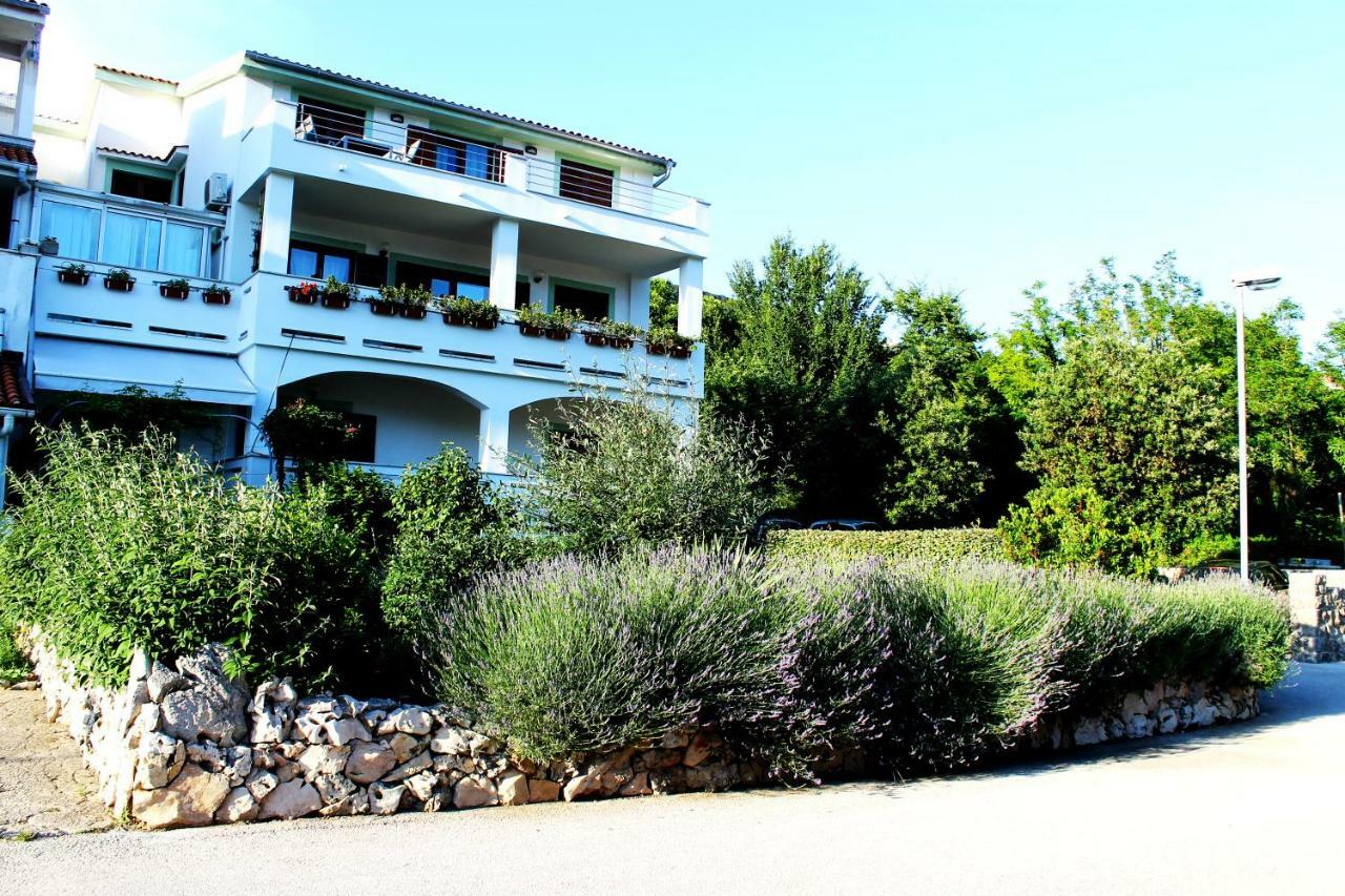 Apartments Frgacic باشْكا المظهر الخارجي الصورة