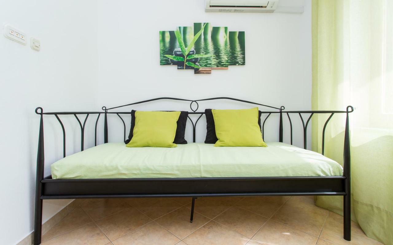 Apartments Frgacic باشْكا المظهر الخارجي الصورة